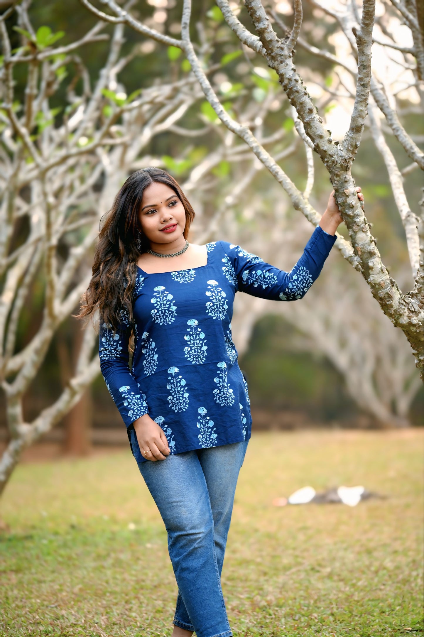 Navy Blue Floral Printed Straight Kurti Top