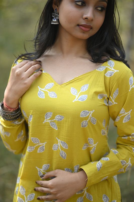 Rativah Mustard Yellow Leaf Printed Short Kurti